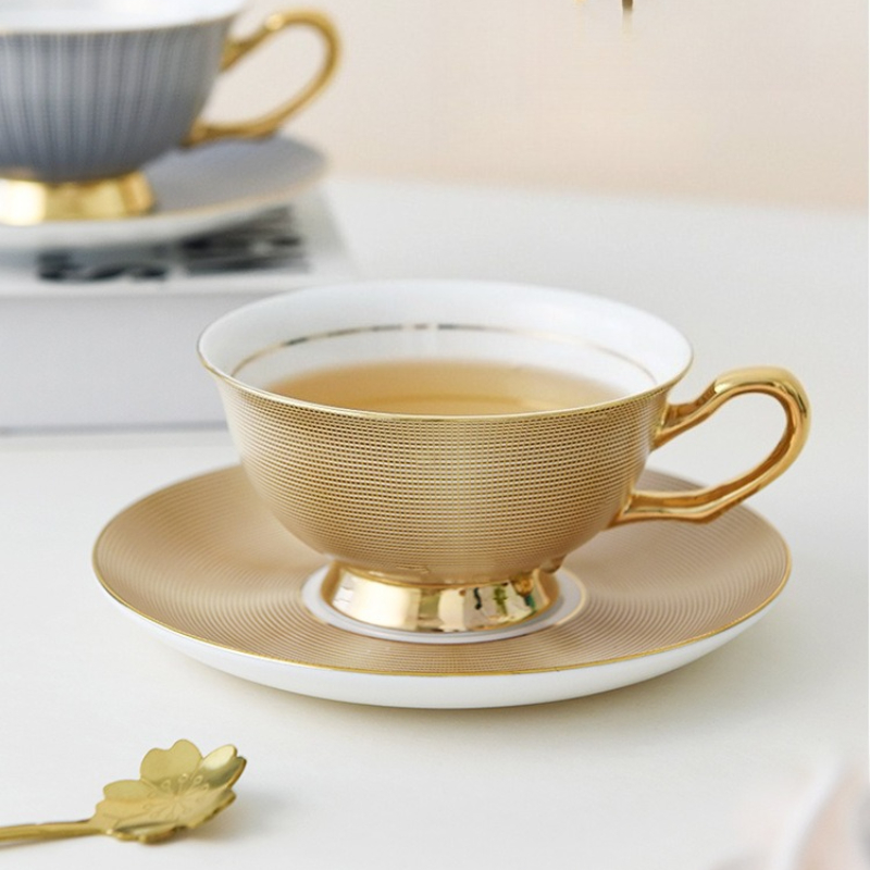 European Coffee Mug Set  Bone  - Luxury Gift Set ulasan dan harga